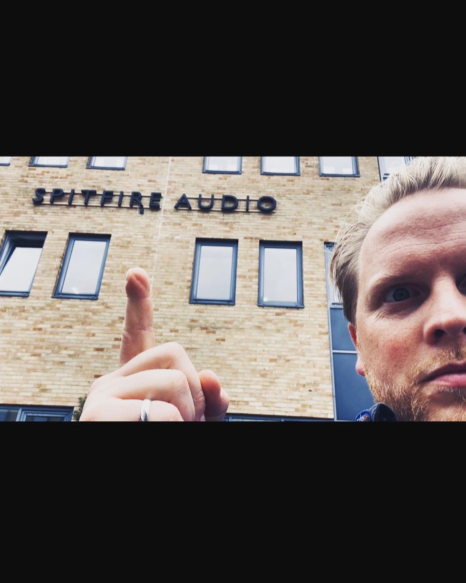 aweeksmusicuk's tweet photo. Taking time this week to connect with other creatives, plan for some new projects and get out of the studio! Thanks to @onsight_ukltd, @spitfireaudio @tileyardlondon @finn_mcewen @cinecircleuk @hitpointmusic @goldtopproductions for all the conversations &amp; positivity 🙏 🎶 🎥 🎤 https://t.co/nOivSDrAaI