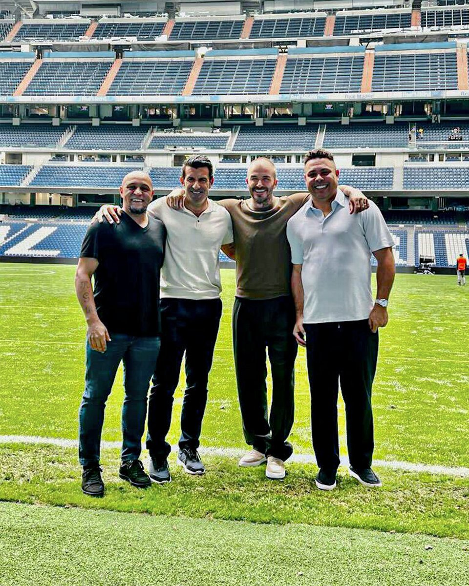 📸 Demasiadas leyendas en una sola foto... ✨ 
🏟️ Santiago Bernabéu