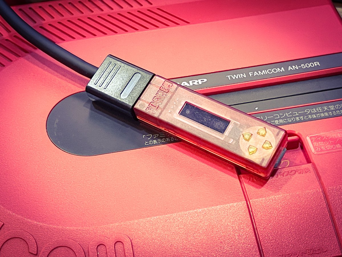 RgRDev's tweet photo. Got the cable sample from @info_JT_Studio_ today. Perfect length and nice soldering from professional cable factory. Works perfectly with the FDSKey designed by @Cluster_M .

Preorder the cable here:  https://t.co/4VJSEjKaND

#nintendo #famicom #fds #disksystem #fdskey https://t.co/cHwTyRgI9t