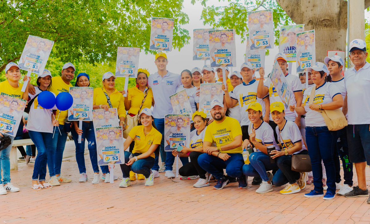 jsuarezbuitrago's tweet photo. ¡La Guajira Nos Une!
En San Juan del Cesar, acompañamos al próximo alcalde cubita Urbina, en un espacio dedicado a la juventud, pilar fundamental dentro de éste proyecto. Seguimos escuchando y trabajando porque creemos firmemente en que #LaGuajiraNosUne
#AsambleaU53
#U53 https://t.co/YM8y8Be8ul