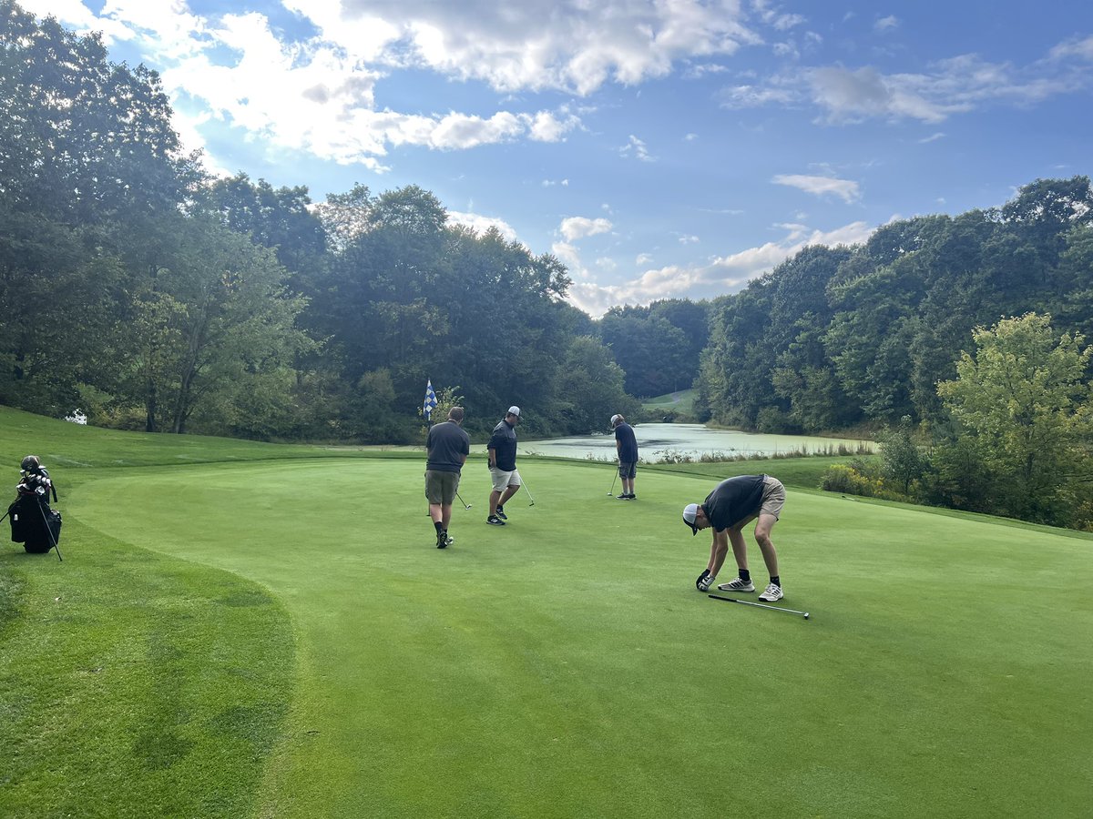 Last Match at Pheasant Ridge Vs Deer Lakes 

Lots of Personal Bests 

Slim Jim tradition! 

Tyler Poff Medalist 41 and solid driver all day!

Kaleb Kapalka PB 51 w his new driver - it made a difference Dad thanks 

Dylan Shairafisi PB 61 w 3 wood off tee - made a big difference