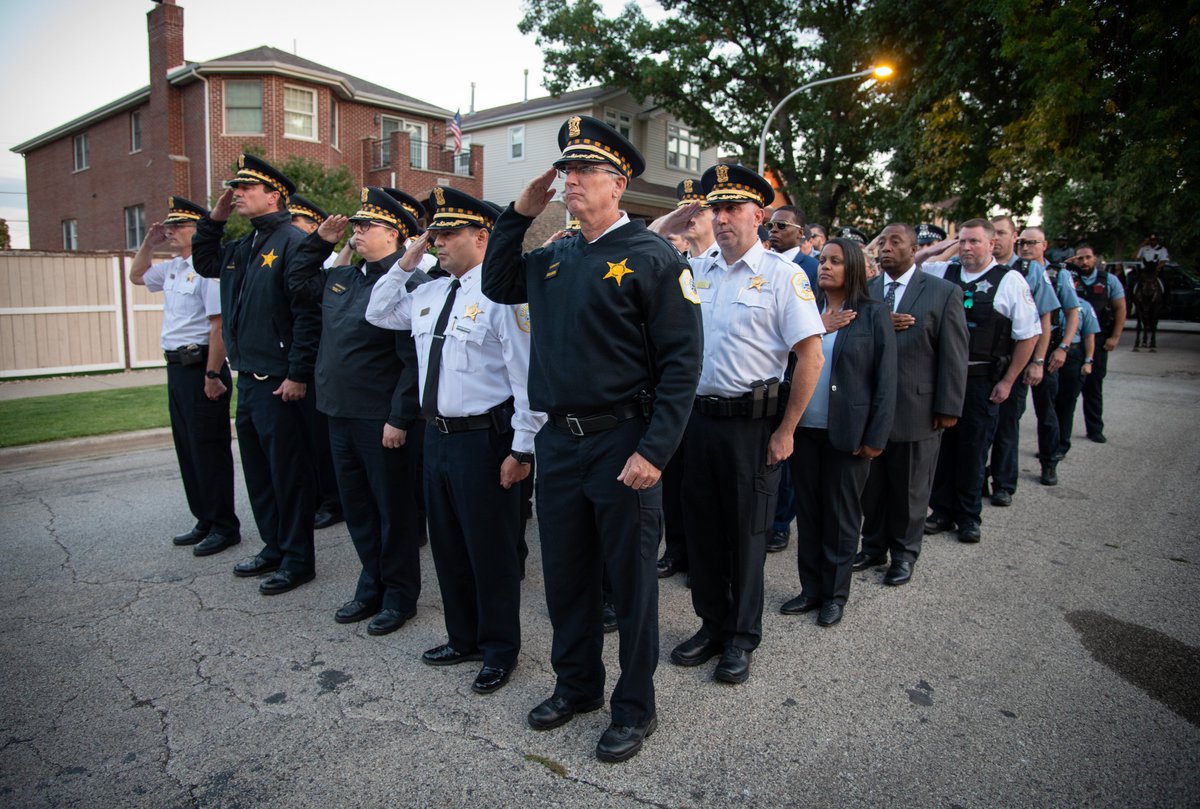 Chicago Police tweet media