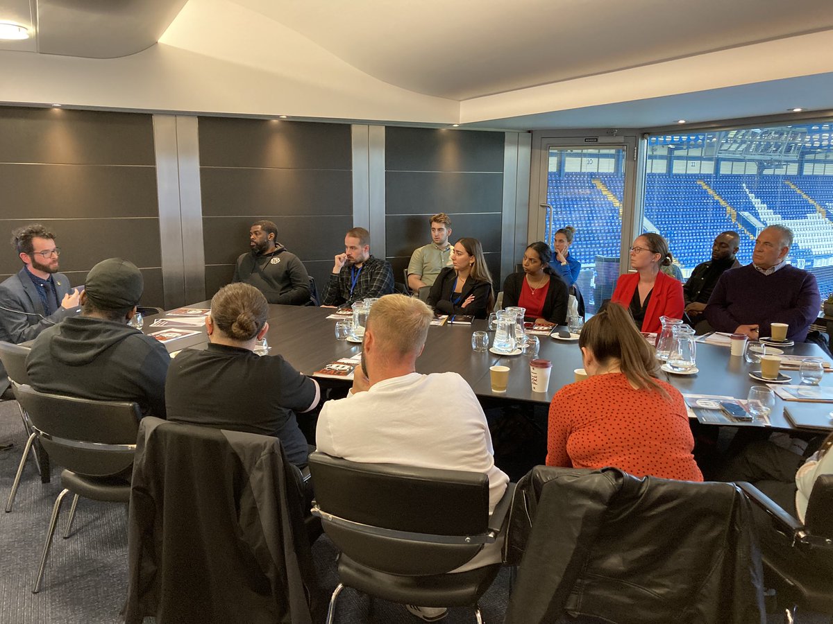 kickitout's tweet photo. Great to deliver more training on how to tackle antisemitism alongside @LordJohnMann and @CST_UK to a room full of clubs and county FAs willing to learn.
Thanks to @ChelseaFC for hosting.
Together we can kick antisemitism out of football. #KickItOut30 https://t.co/2TpGsjRcrD