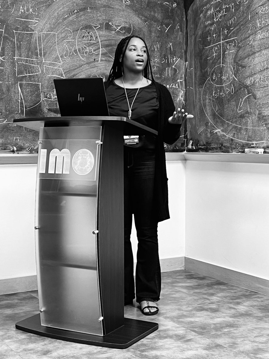 ara_anderson's tweet photo. Todays @mathonco research in progress is from @ReneeBradyPhD lab with Alexandria Johnson presenting, An In-Silico
Study Investigating Racially-Driven Response Differences in Metastatic Prostate Cancer @MoffittNews https://t.co/5nxWljByHH