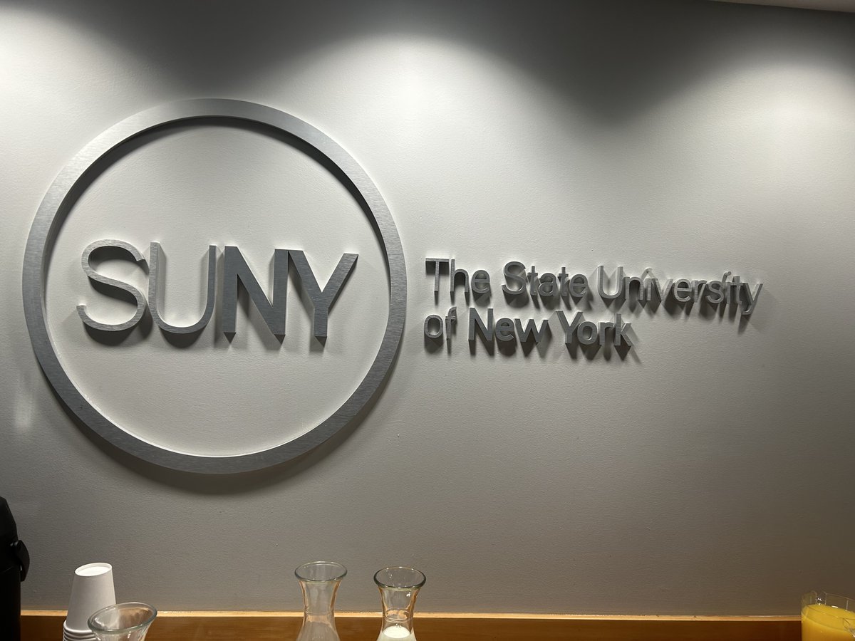 SUNYDGNI's tweet photo. Last year we kicked off our first ever #DGNI symposium at the SUNY Global Center. Our discussions centered on current #global #initiatives aimed at decreasing the burden of neurological and neurosurgical diseases in resource-limited communities... https://t.co/GcSdpCbhNO