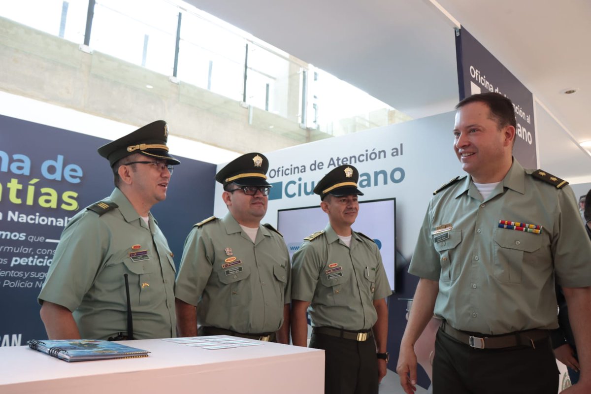 InspeccionGnral's tweet photo. La Audiencia Pública de la Gestión Disciplinaria, establecida en la Ley 2196, Estatuto Disciplinario Policial, fortalece la participación ciudadana escuchando sus propuestas, para continuar mejorando nuestro servicio de policía íntegro.
#DiosYPatria https://t.co/Oaeq1JJEgo