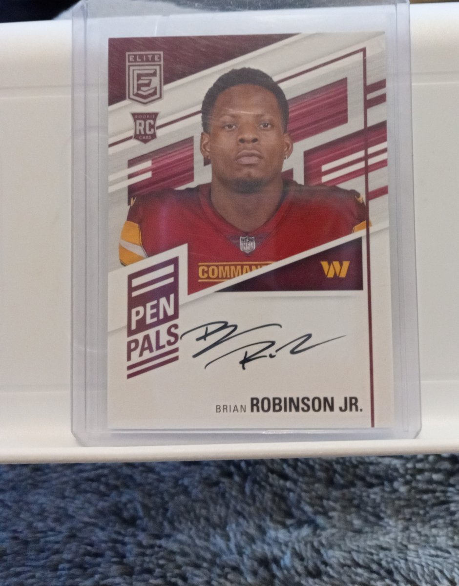 dcfyrecards's tweet photo. 🚨 FOR SALE 🚨
Selling some PC cards to have extra money for my brothers wedding in OBX next week. All RT's appreciated. 🙏 #thehobby 

AG $15 each
Brob $25
Dyami $15 Lot

Thread will be pinned w/ more coming. +$4 bmwt $1 pwe

@PCOregonDucks2 
@HobbyRetweet_ 
@ILO https://t.co/n98qJDfNGV