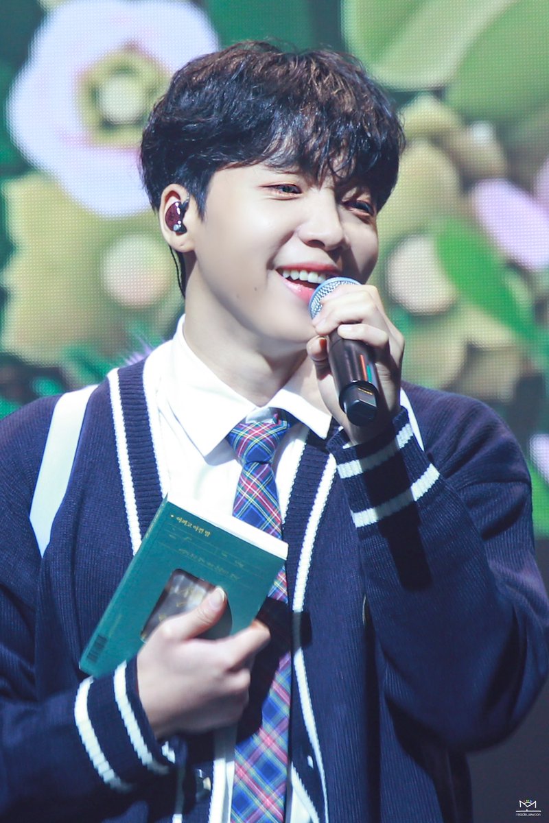 miracle_sewoon's tweet photo. 230917 #정세운 행운제 2일차

😊📗 https://t.co/BGd3J173t5