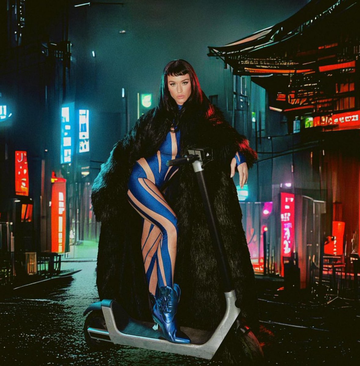 Nova foto de Katy Perry para a coleção de outono da Katy Perry Collections. 🔥