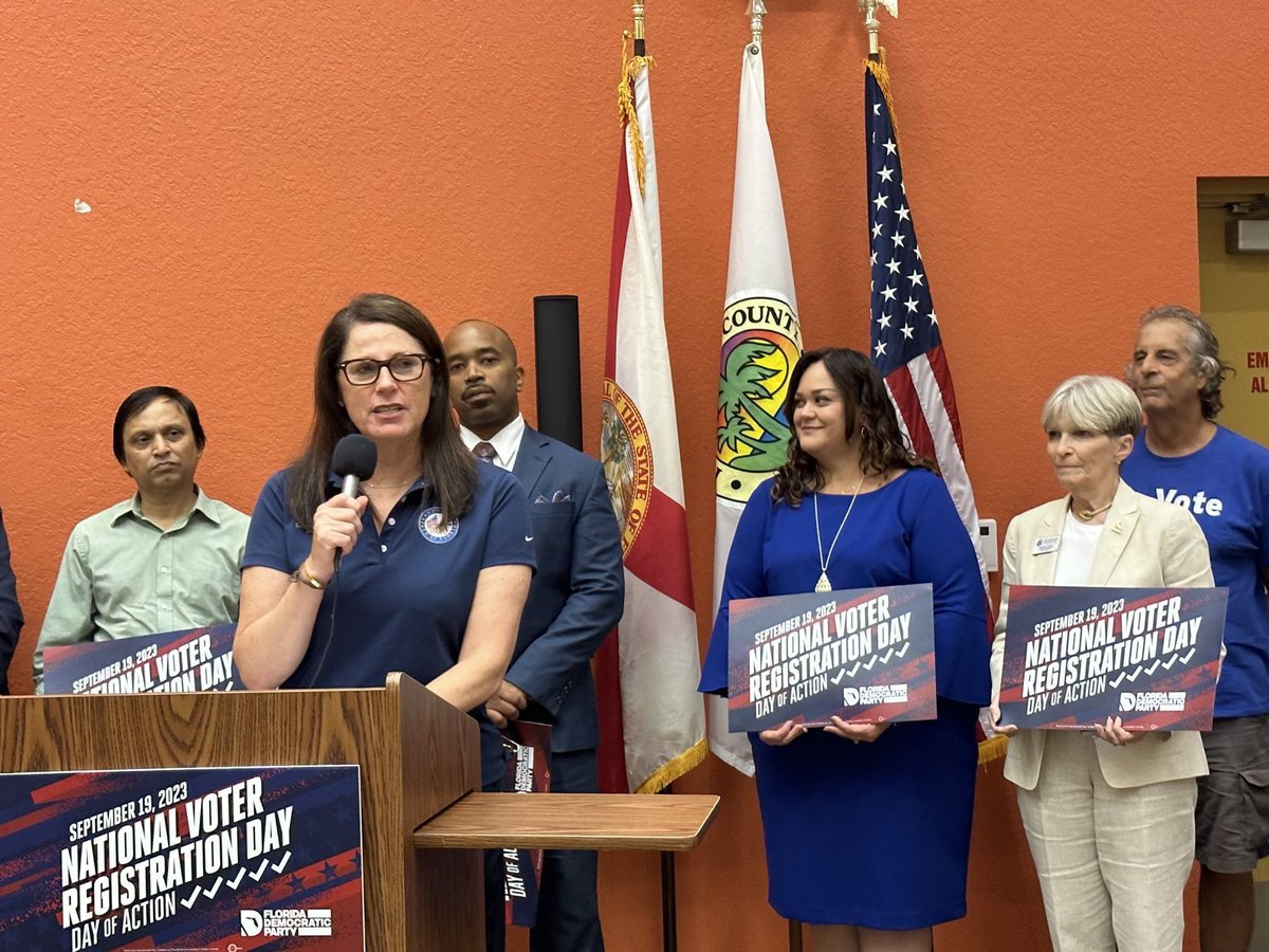 @rahmanj @jimmyforjax @traciedavisjax @DuvalDEC @DanielHenryJAX IN PALM BEACH: Senators @TinaPolsky & @BobbyPowellJr, and Greenacres Councilwoman Susy Díaz-Piesco are in Delray Beach with the @PBCDemParty.