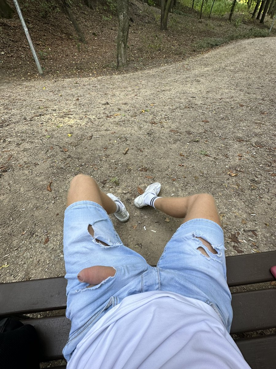 europeanboy14's tweet photo. Do you want to suck me? 😛💦 RT 😊
#cock #public #RETWEEET #gay #bigcock https://t.co/M3rjYDyXRm