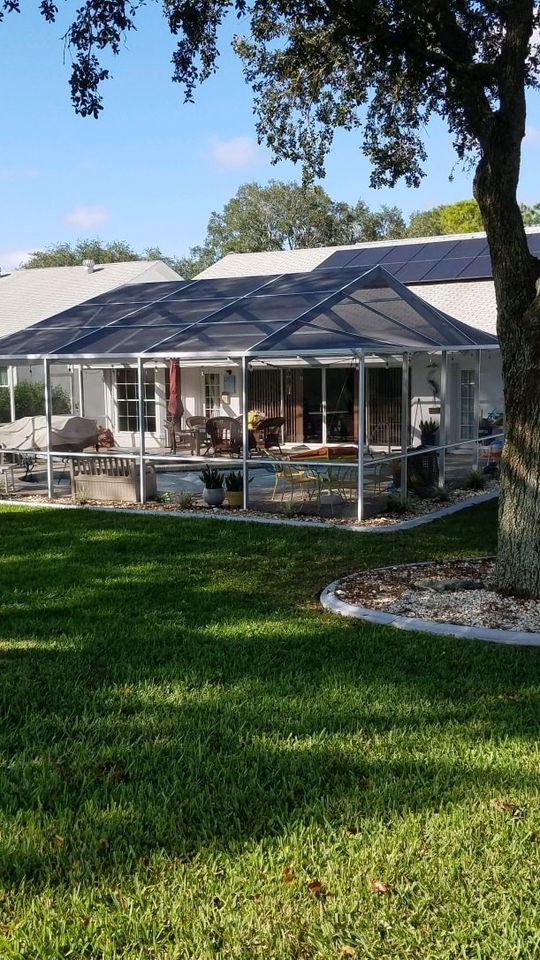rescreeningfl's tweet photo. Keep things cool with our patio screen services. We provide top-notch work using high-quality materials and the latest equipment. Call American Rescreening LLC today at (352) 587-3719!

#PatioScreen #AmericanRescreeningLLC https://t.co/frPNx18ThR https://t.co/GKMww14KBy