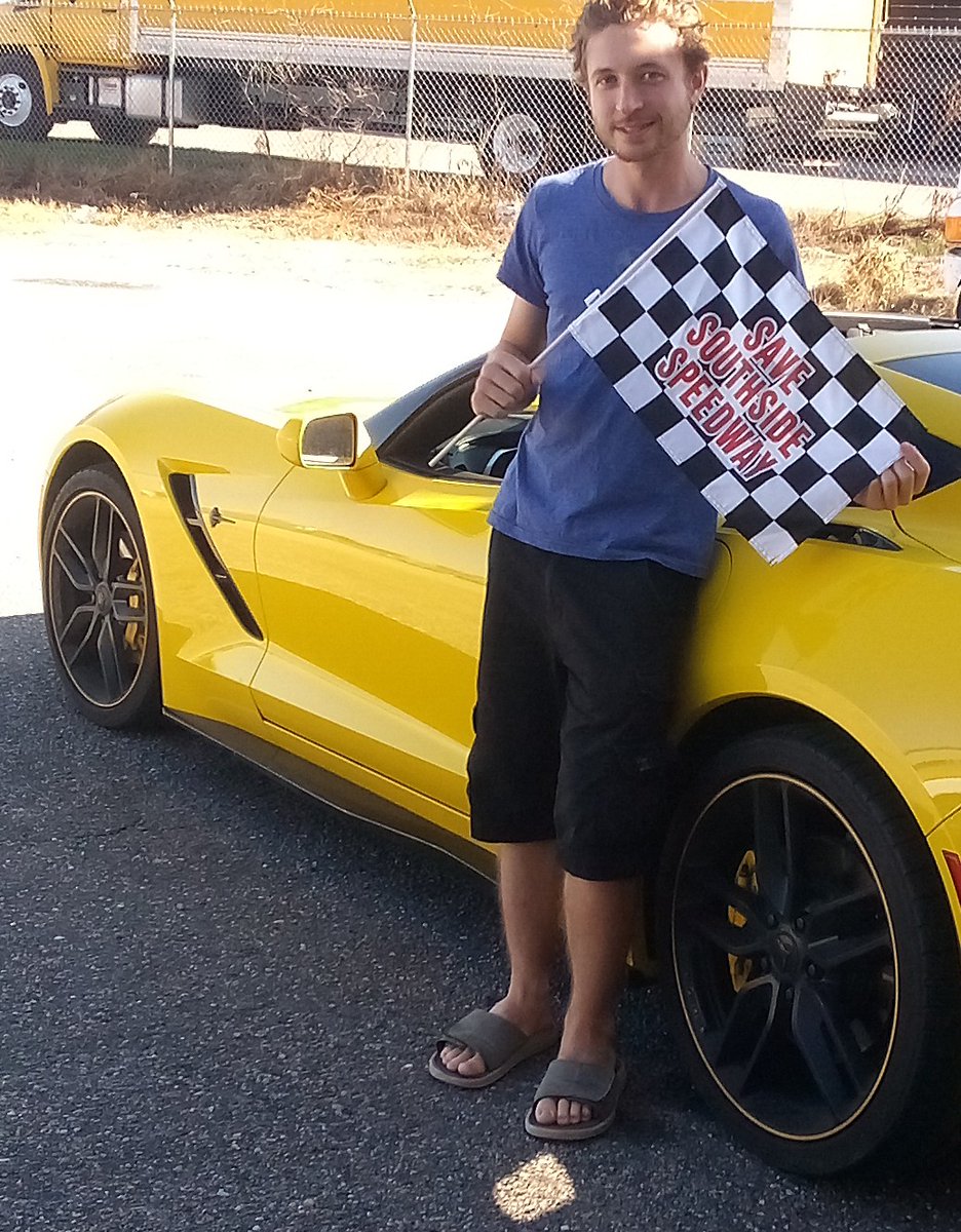 saveSSspeedway's tweet photo. Kyle Doty from Midlothian Va attending FSU college of Law showing his support.
Thank you!!!!
#savesouthsidesoeedway 
https://t.co/2fFVSTQCVL
Join us on Facebook @
Saving And Remembering Southside Speedway https://t.co/qSdbS0uGTQ