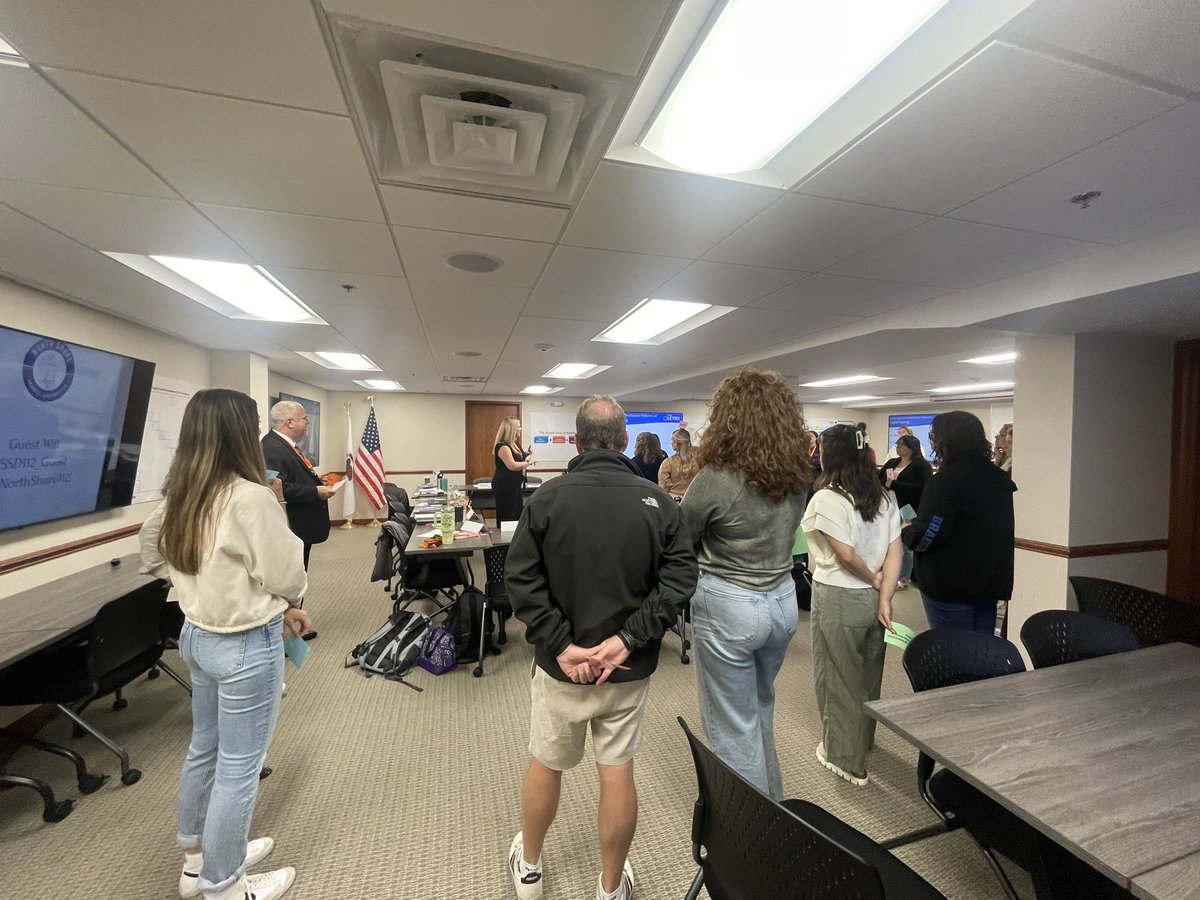 Learning never ends for staff in #112Leads! LETRS training is so incredible-especially with Shannon &amp; Becky leading the way! Even <a href="/mikelubelfeld/">Michael Lubelfeld</a> joined in the fun!