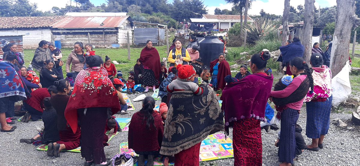 FTFGUAPROINNOVA's tweet photo. En alianza con #Afini y coordinación con el Servicio de Salud de #Chiantla, 65 madres de niños menores de 2 años, fueron capacitadas para conocer prácticas novedosas que ayudarán al sano desarrollo de sus bebés. @FeedtheFuture @USAIDGuate https://t.co/x6PMa2LFGE