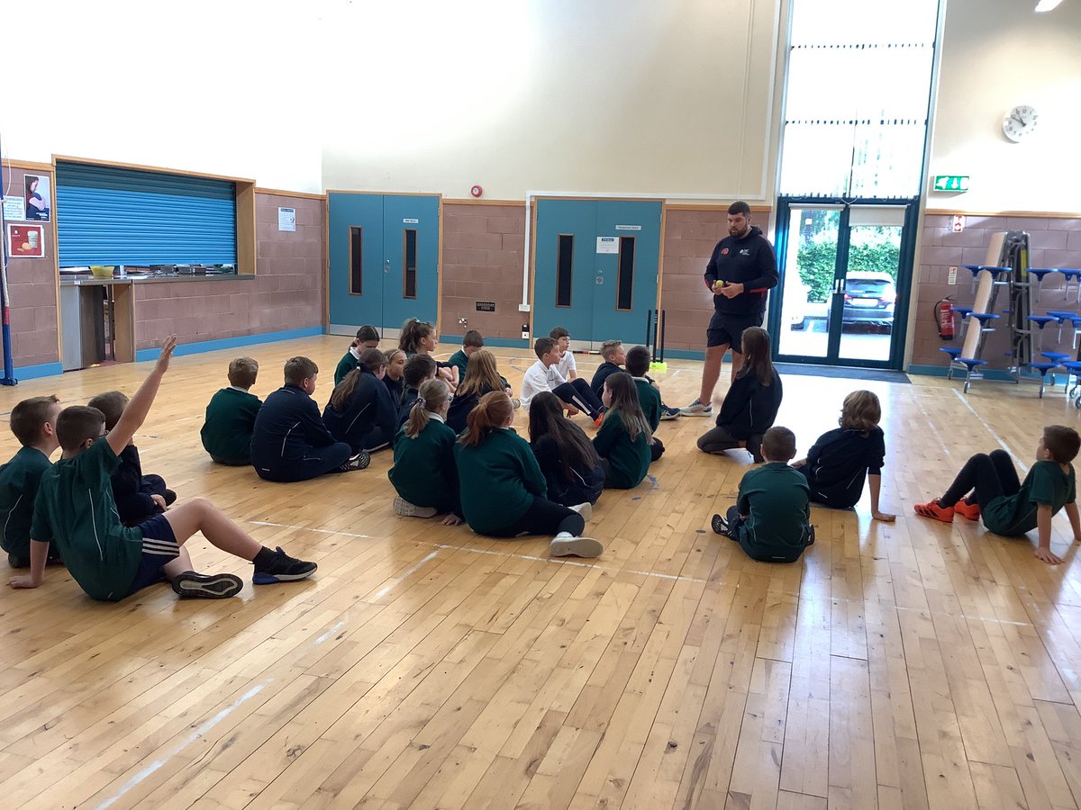 A great session of cricket for P6/7 as they were improving their batting and fielding skills with Craig @NCUDevTeam