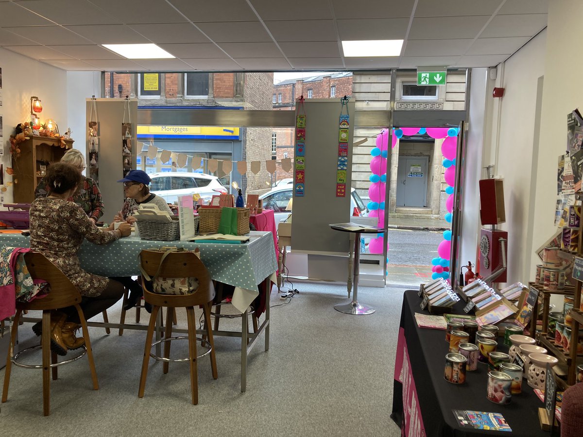 amybillham's tweet photo. A celebration of all things #Derby by the city’s Makers and Traders @DerbyCityLab. 
@CRZyBest1 you’ve created something very special.
Pop along and see for yourself, and maybe pick up a gift or 2! https://t.co/uaYhyXcKIe