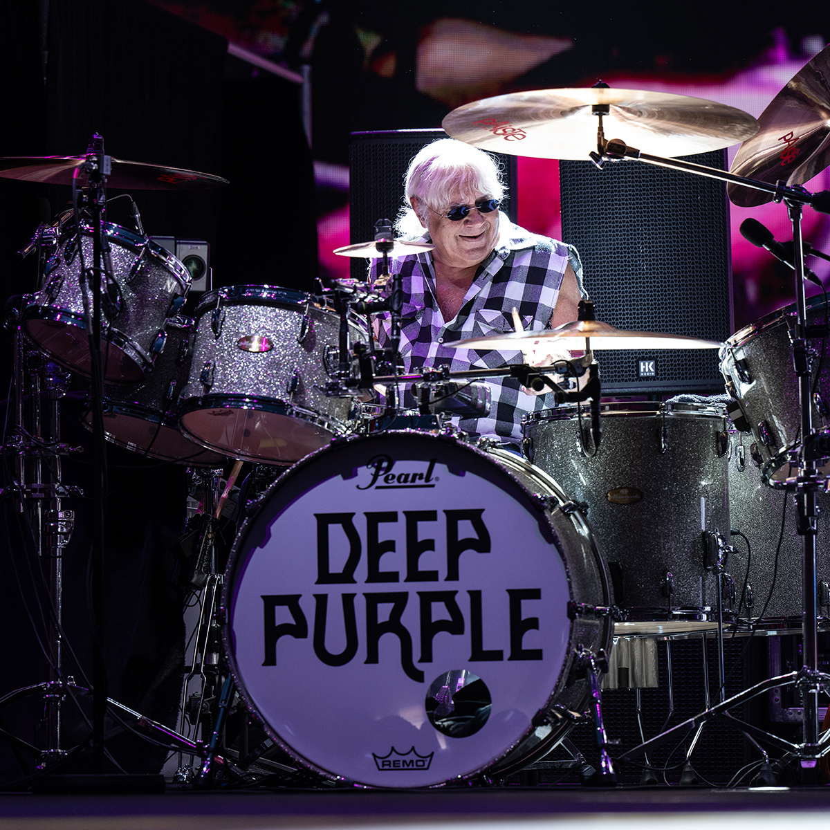 Rock-Legenden bei den jazzopen! An diesem ersten Schlossplatz-Tag hat Deep Purple seine Fans ordentlich zum Abrocken gebracht. Und der Regen? Der hat die Stimmung sogar auf ein ganz neues Level gehoben. Danke für diesen Abend!🤘🏽🎸🥁🎶
📷: Reiner Pfisterer
#deeppurple #jazzopen