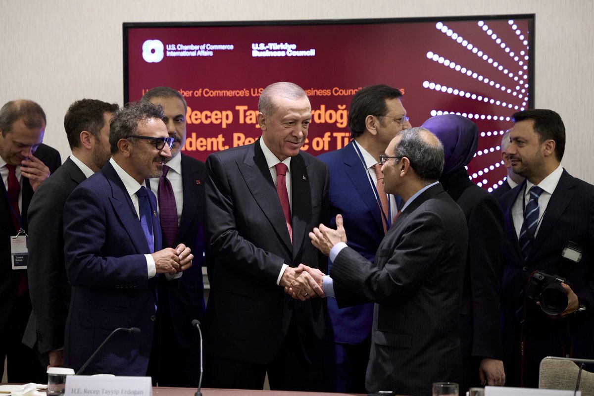USChamber's tweet photo. “The U.S. private sector is encouraged by reforms that Türkiye’s leadership is undergoing to stabilize the economy, expand trade, and facilitate inward investments."

At #UNGA, we call on the U.S. and Turkish governments to accelerate trade talks: https://t.co/uRQJiALlXF https://t.co/EarqfSH6Ik