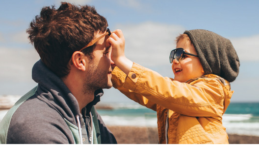 Looking for the guarantees of whole life insurance, but at a more affordable price?  Here’s one way to make that happen: fieldnet.massmutual.com/public/life/pd….