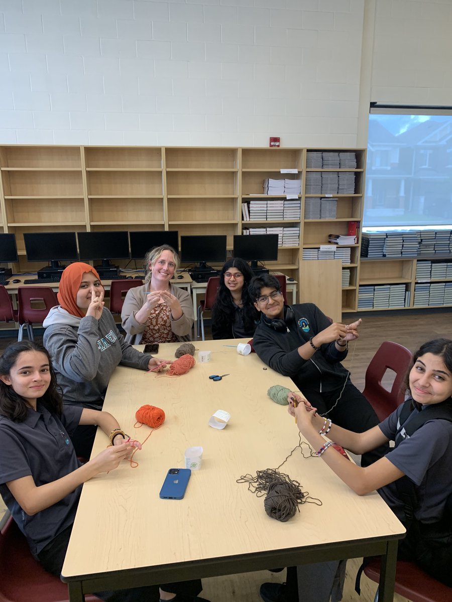 Crochet and Knitting in the St. Kateri Makerspace

Good job everyone.