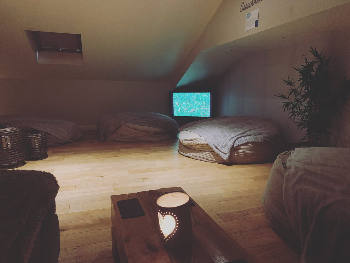 SmallshawCottagesSpa tweet media