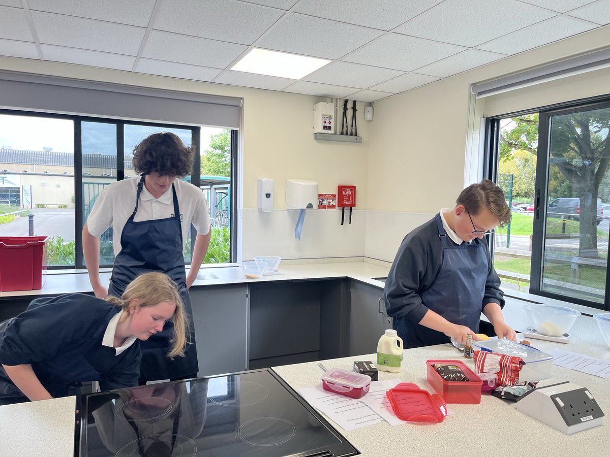 MrsSpencePCSA tweet media