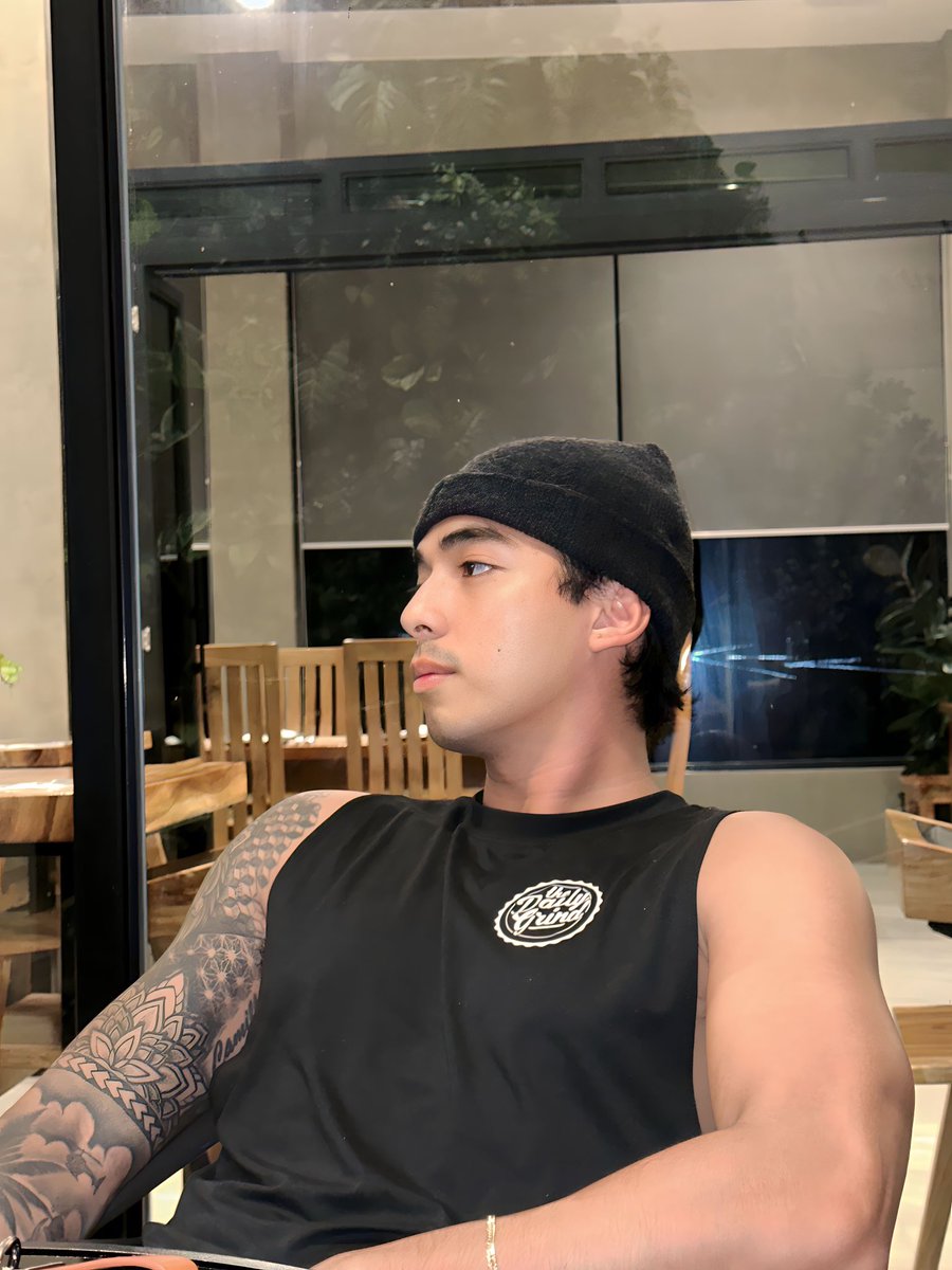 camilltrinidad's tweet photo. 🖤 https://t.co/n5OAy7P7ZJ