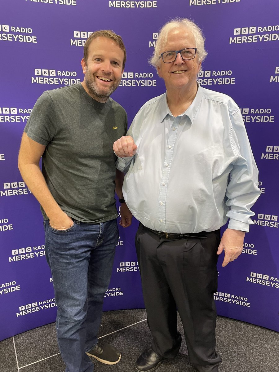 paulsaltysalt's tweet photo. Special guest on @bbcmerseysport tonight from 7 @VoiceOfAnfield picking his Sporting Good Times!! There’s quite a lot to choose from!! #lfc @bbcmerseyside https://t.co/7bIew3Qfdw