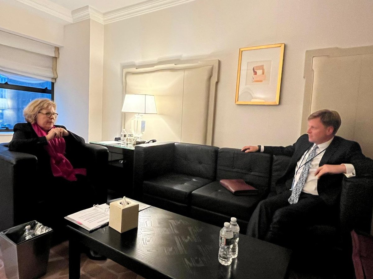 Assistant Secretary Leaf met with @sblhickey at #UNGA78 to discuss the UK’s important contributions to regional security and prosperity in the Middle East and ways to continue our close coordination.