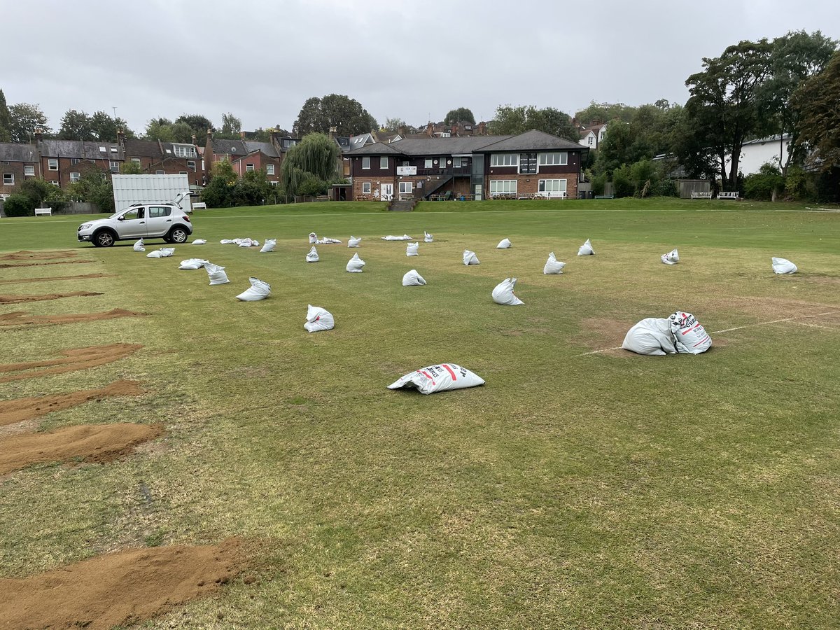 Andy_C9's tweet photo. Day two of renovations @HornseyClub square all top dressed, seeded and fertilised using @terralift TX10. Thanks to @Pitchcare for the speedy delivery of loam and also thanks to @RTMACHINERYLTD for the hiring of the scarifier. Twos days done over 30km walked, cricket season over! https://t.co/VsXIKD9olq
