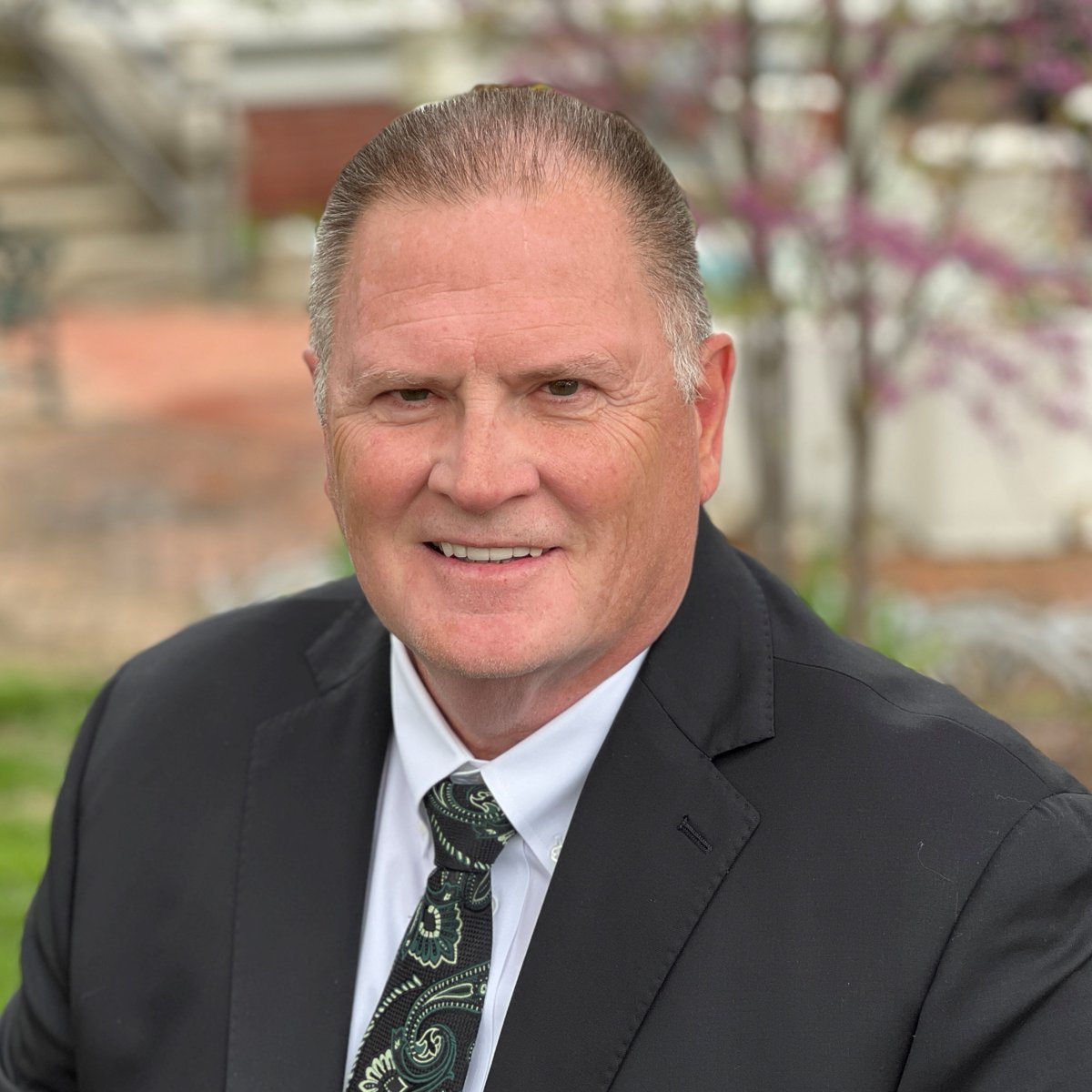 ABABankers's tweet image. Congratulations to this year's recipient of the Bruning Award, United Bank and Trust's Leonard Wolfe, and the recipient of the Blanchfield Award, Center for Farm Financial Management's Robert Craven. Both will be honored at #ABAAg in November.

More here: aba.social/3ZDJXeV