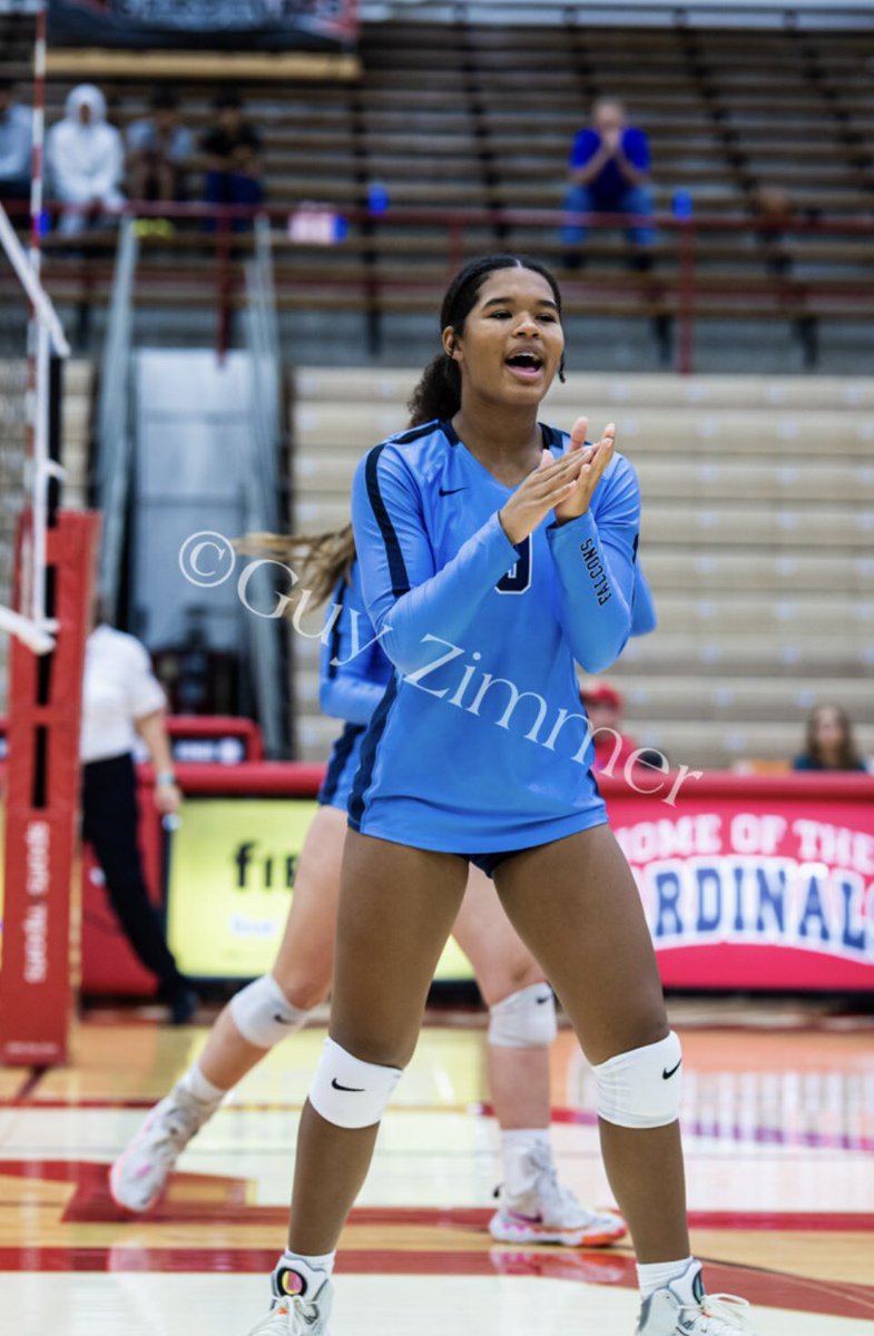 PMFalconsVB's tweet photo. Happy Birthday Alani! https://t.co/8zzWMurLA3