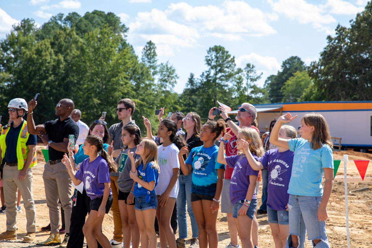 WCPSS's tweet image. 🌟🏫 A Milestone Moment! 🏗️ The beam raising ceremony at the new Baucom Elementary School this week was a symbol of progress, unity, and the bright future awaiting our students. Exciting times ahead! 📚 #BaucomElementary #BuildingForTomorrow #WCPSS