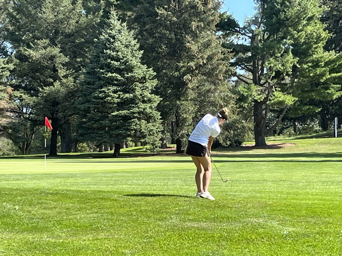 OtsegoAthletics's tweet photo. Ella with a great approach shot! https://t.co/4G7sp48uTo