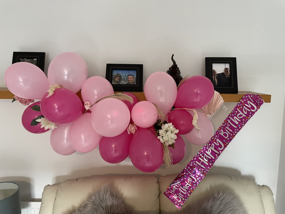 cathogle's tweet photo. Came home to this!! 🎉🥳🎉🥳🎉 https://t.co/PUHG3BZm1L