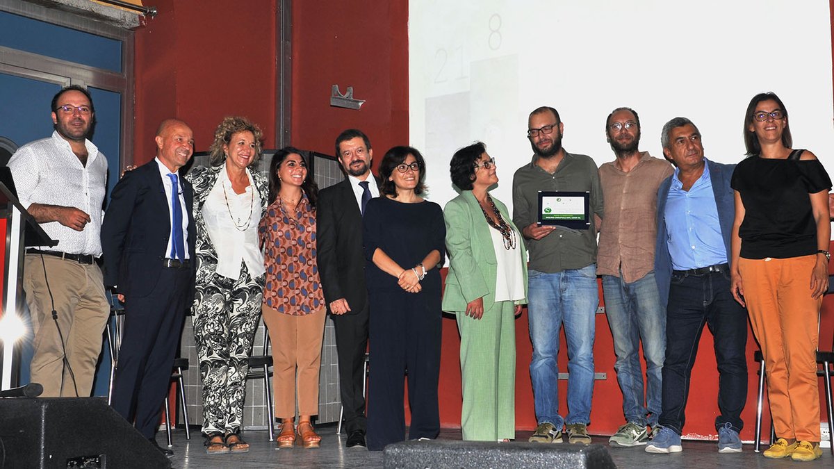 #CanapaOggi: Concorso "Canapa è" per il miglior #olio di semi di #canapa, vince ancora la #Sicilia con "UPrimu" del #MolinoCrisafulli, #Caltagirone. Poi Chanvr’eel Sas (#Alsazia #Benfeld #BassoReno) e L’Chanvre (#Gouarec #CôtesdArmor #Bretagna)
ARTICOLO: canapaoggi.it/2023/09/19/sic…