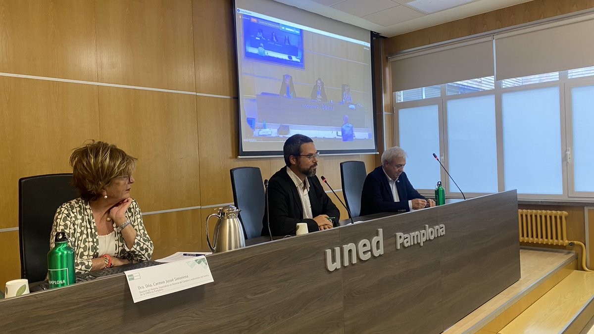 unedpamplona's tweet image. Cursos de Verano 🌞

🔛 LAS PEREGRINACIONES A SANTIAGO A LO LARGO DE LA HISTORIA.  Siglo XX. Resurgimiento del Camino Francés. Pioneros en Navarra. 

🗣️ Dirección: Carmen Jusué Simonena. Especialista en Historia del Camino.

@AmigosCamino 
@gob_na 

#SomosUNED #Somos2030