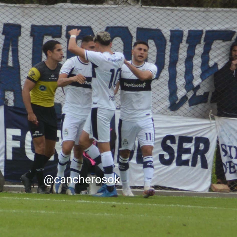 #ClásicoPlatense #Reserva | Goool del Lobo, nuevamente Ivo Mammini pone el segundo en el marcador a los 35 minutos de la etapa final.
#GELP 2-0 #EDLP