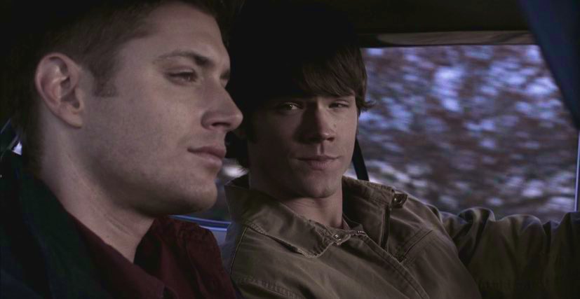 winterqueen21's tweet photo. Sammy’s hero 🥺🤍 https://t.co/QR8ViNNOUv