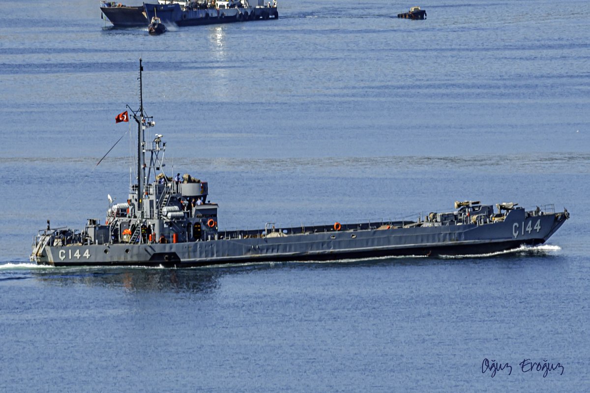 OguzEroguz1's tweet photo. #TurkishNavy's #140Class #landingship #Ç144 https://t.co/69VkbPZBac