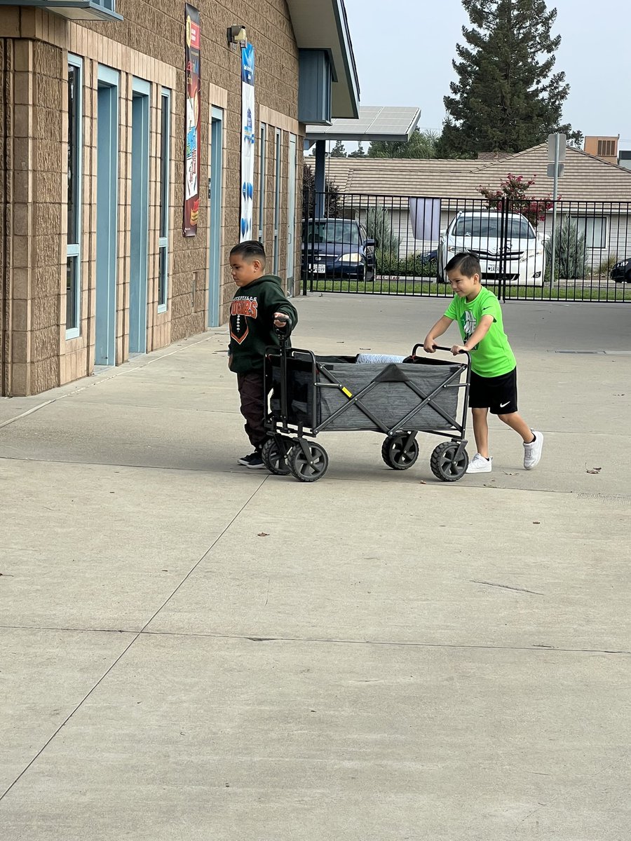 Even our youngest stars ⭐️ can show responsibility and leadership! Our kindergarten students take their own breakfast cart to and from the classroom every day! <a href="/TheLeaderinMe/">The Leader in Me</a> <a href="/BurtonSchools/">Burton Schools</a>