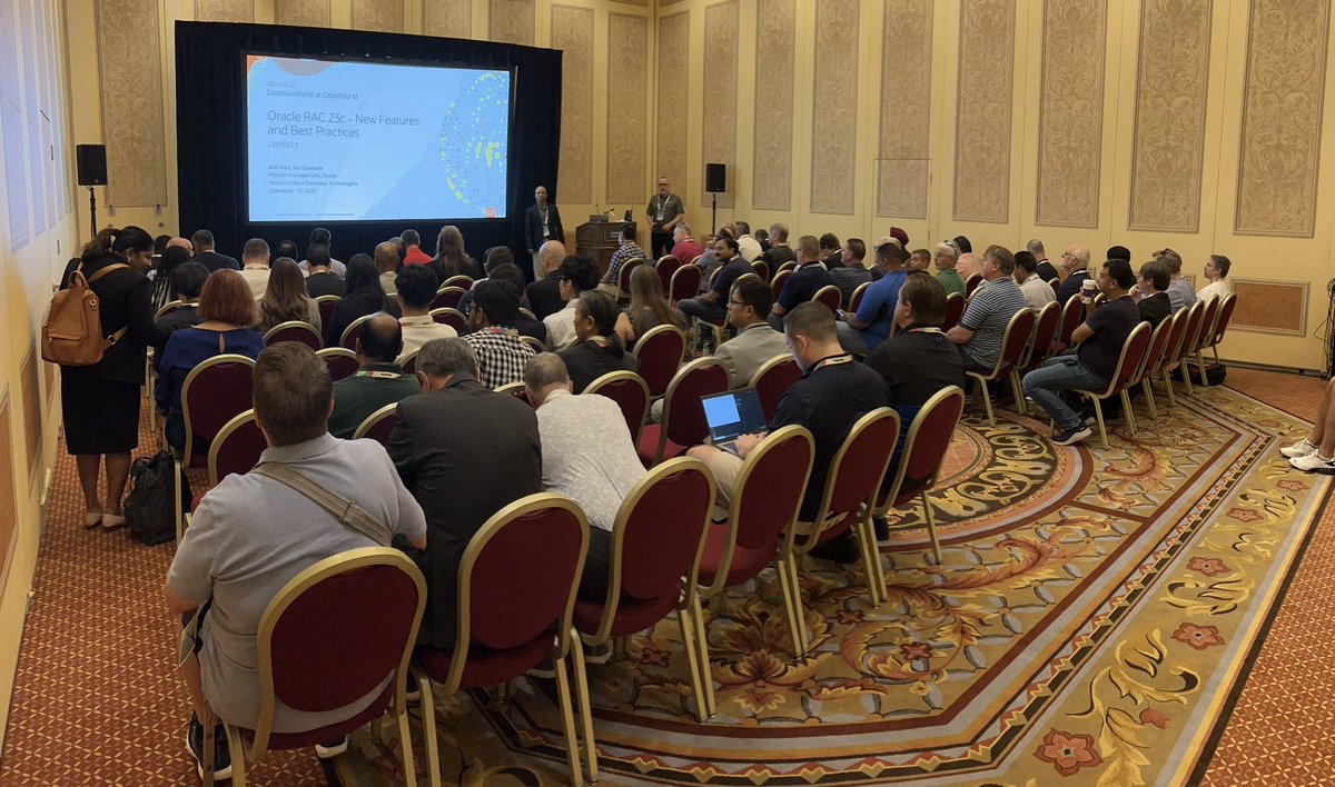 KnownAsMarkus's tweet image. My first #DatabaseWorld session at #CloudWorld is on #Oracle RAC 23c New Features and Best Practices by @RACMasterPM and Ian Cookson in front of full house. Let the show begin!