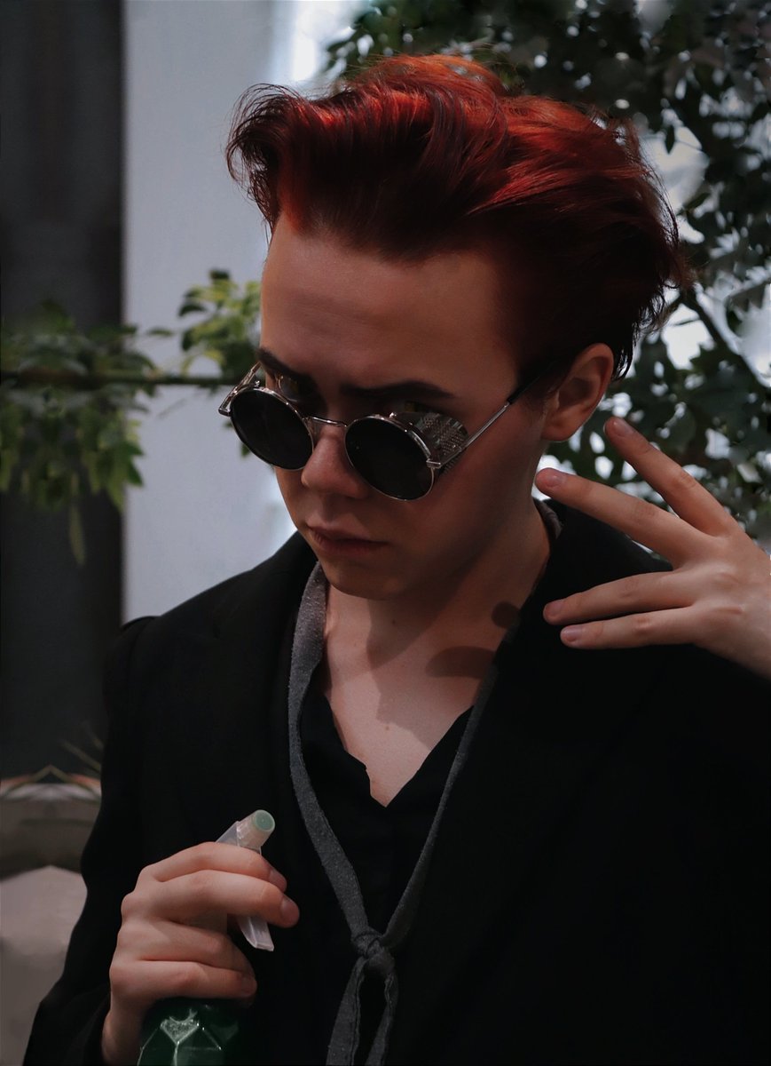 William_Raskol's tweet photo. I still can't believe that I was officially reposted by prime, it was incredibly nice, I've never received such a volume of likes, I wanted to say a huge thank you to them!!
#crowley #goodomens #cosplay  #good_omens #благиезнамения #кроули #косплей https://t.co/wFqlrnws51