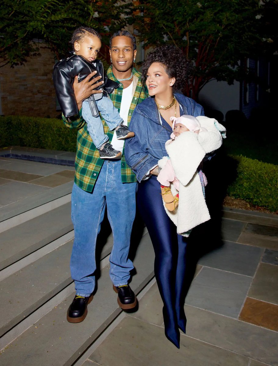 best of rihanna tweet media