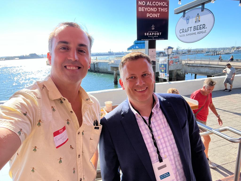 Broker_Brett's tweet photo. So awesome meeting @ryring &amp; @jeffroth77 in person!  Always great meeting #InsurTechTwitter &amp; @InsNerds friends in person.

Always great meeting up with @adam_kiefer in person too!  Thanks @insuretrevor &amp; Matt for being down to take the train with me too.

#Insurance #InsurTech https://t.co/BTpZktAFDL