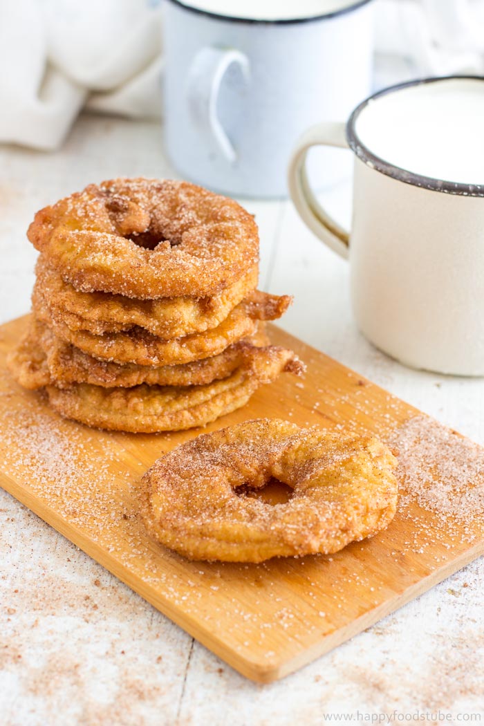 HappyFoodsTube's tweet image. 😋🍎 Recipe: happyfoodstube.com/fried-battered…
Fried battered apple rings are a simple yet mouth-watering treat. #applerings #AppleRecipes #friedapples