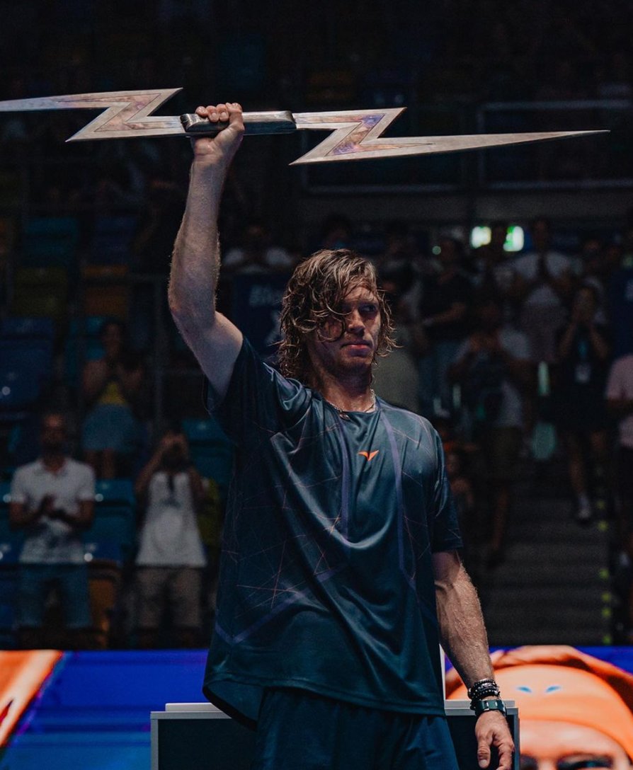 RelevantTennis's tweet image. One of the best tennis 📸 of the year.

⚡️