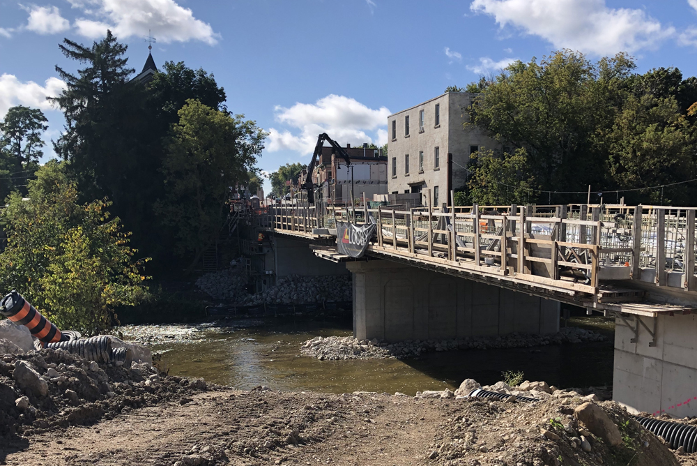 CountyofBruce's tweet photo. PAISLEY BRIDGE UPDATE: The culvert abutments &amp; retaining walls have been poured. Remaining work includes parapet walls, approach slabs, backfill, waterproofing, &amp; paving. It is anticipated that the bridge &amp; roadwork will be completed in late Oct 2023 >> https://t.co/WNH09MHYJG https://t.co/QCCKTTj4AN