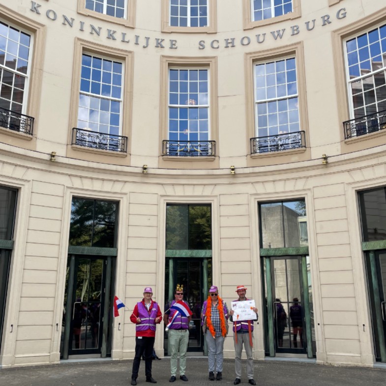 #Prinsjesdag: de begroting voor de publieke sector is er. Maar dat kan en moet beter, vindt CNV. Lees hier hoe 👉 tinyurl.com/4yvw5p72
#cnvoverheid #tweedekamer #overheid #miljoenennota